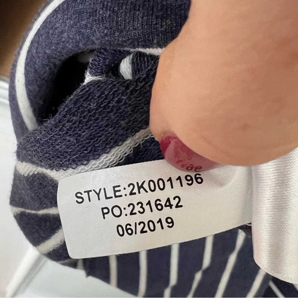 Vineyard Vines Relaxed Hoodie Shep Shirt Navy & White Striped Hoodie Size S - Picture 6 of 6